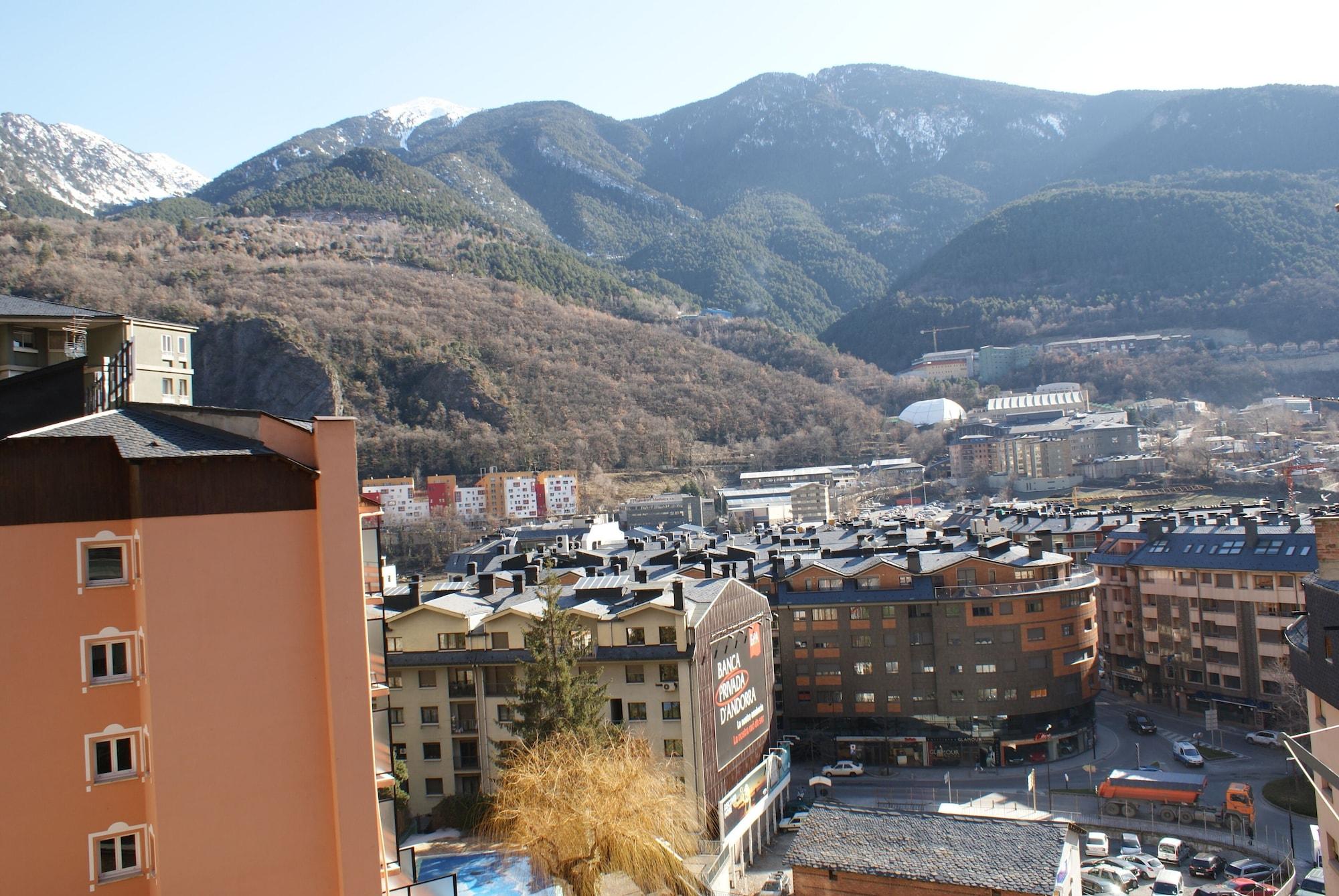 Hotel Sant Jordi By Alegria Andorra la Vella Exteriör bild