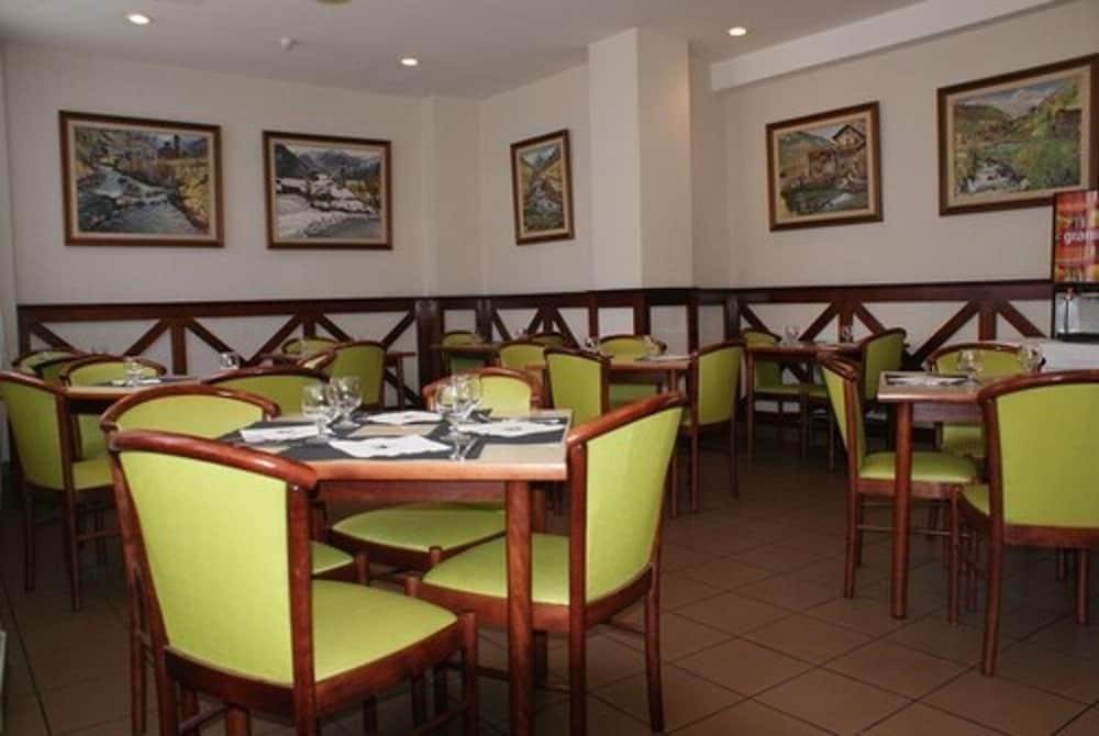 Hotel Sant Jordi By Alegria Andorra la Vella Exteriör bild
