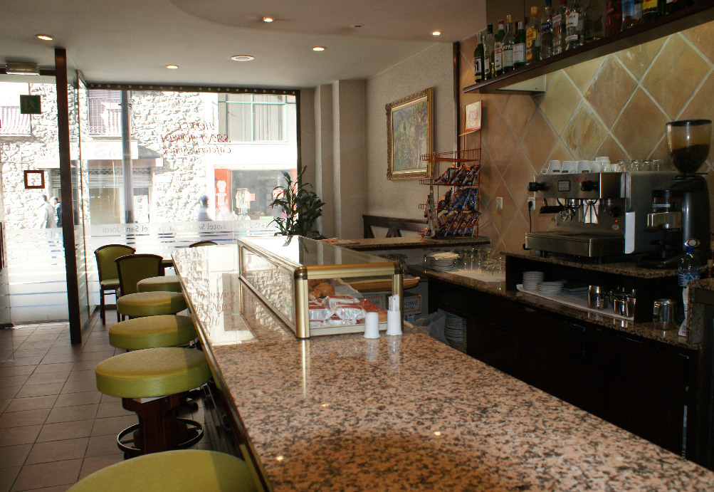 Hotel Sant Jordi By Alegria Andorra la Vella Exteriör bild